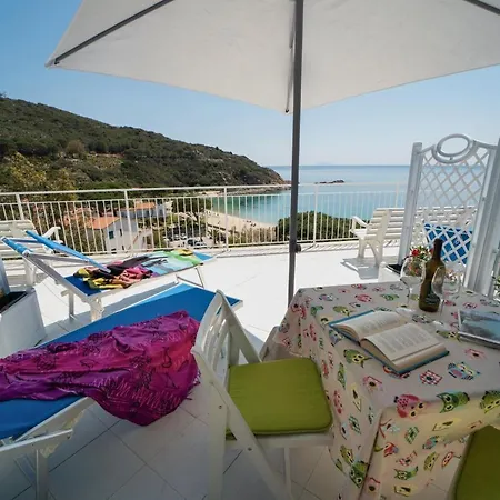 Le Sirene Aparthotel Seccheto