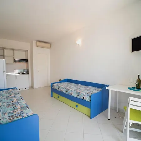 Le Sirene Aparthotel